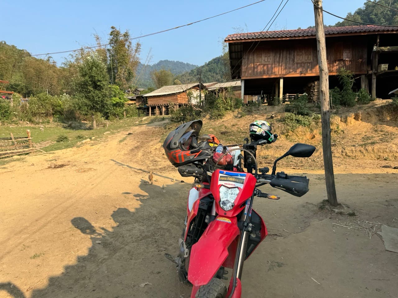 The Road to Tha Koh Kha